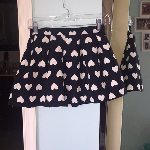 Forever 21 Girls Hearts Skirt - Picture 1 of 1